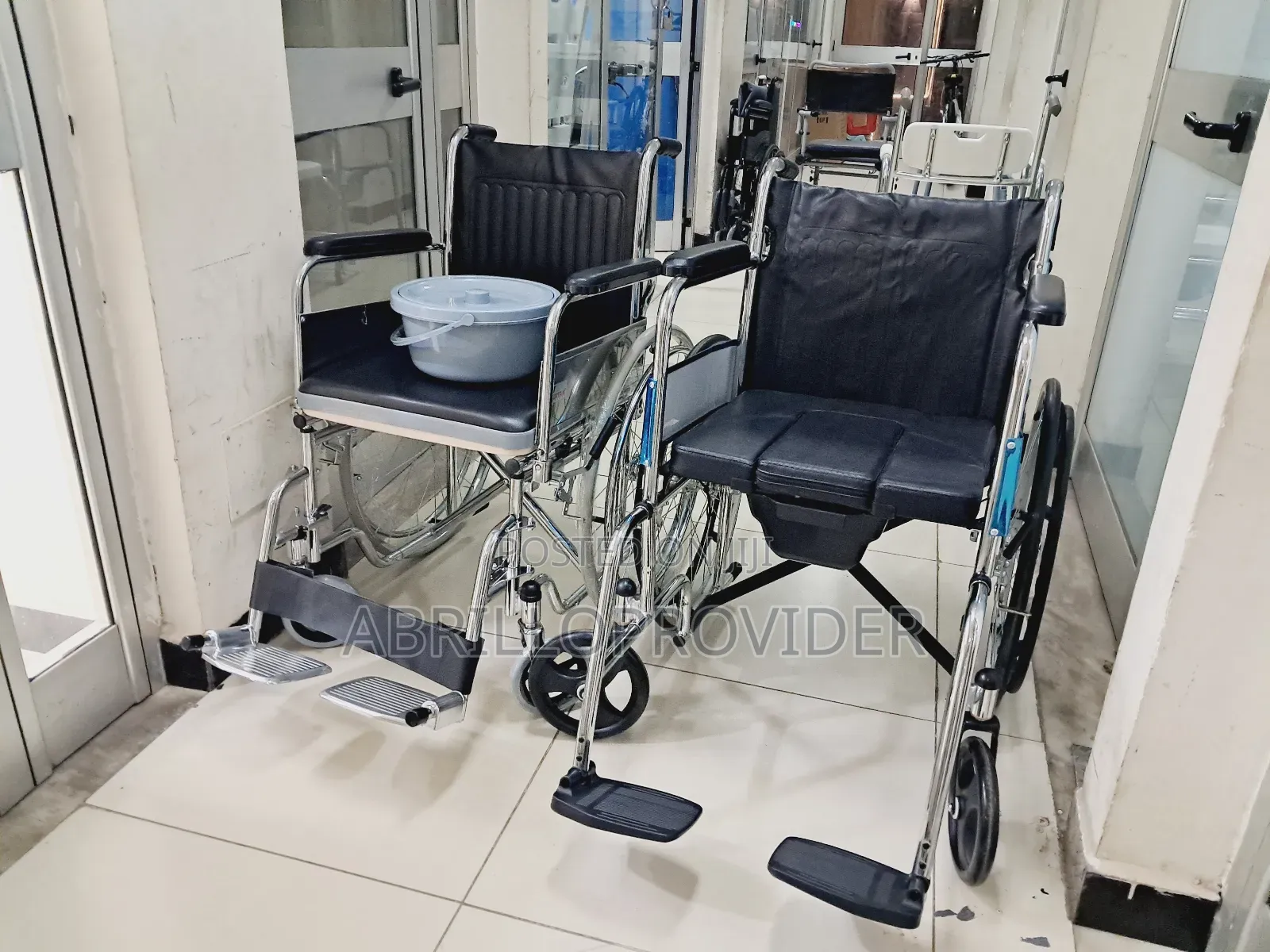 Toilet Wheelchair8wheelchair9wheelchair5wheelchair8wheelchai