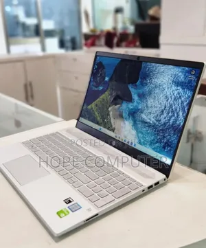 Photo - New Laptop HP Pavilion 15 8GB Intel Core I5 SSD 128GB