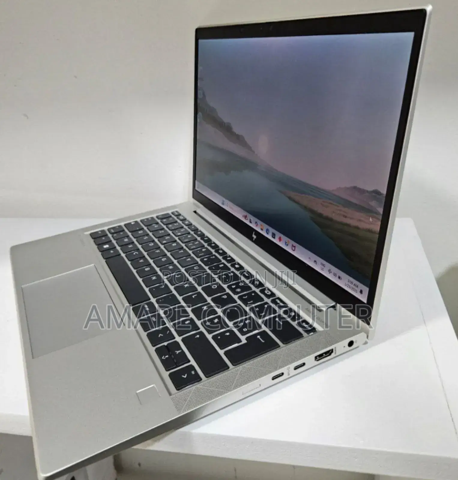 New Laptop HP EliteBook 830 G8 16GB AMD Ryzen 5 SSD 512GB