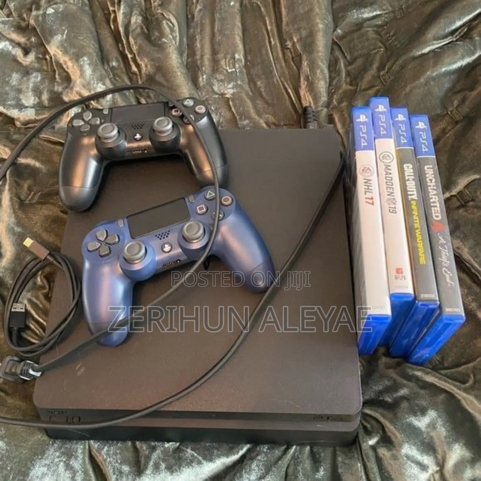 Playstation 4 Slim