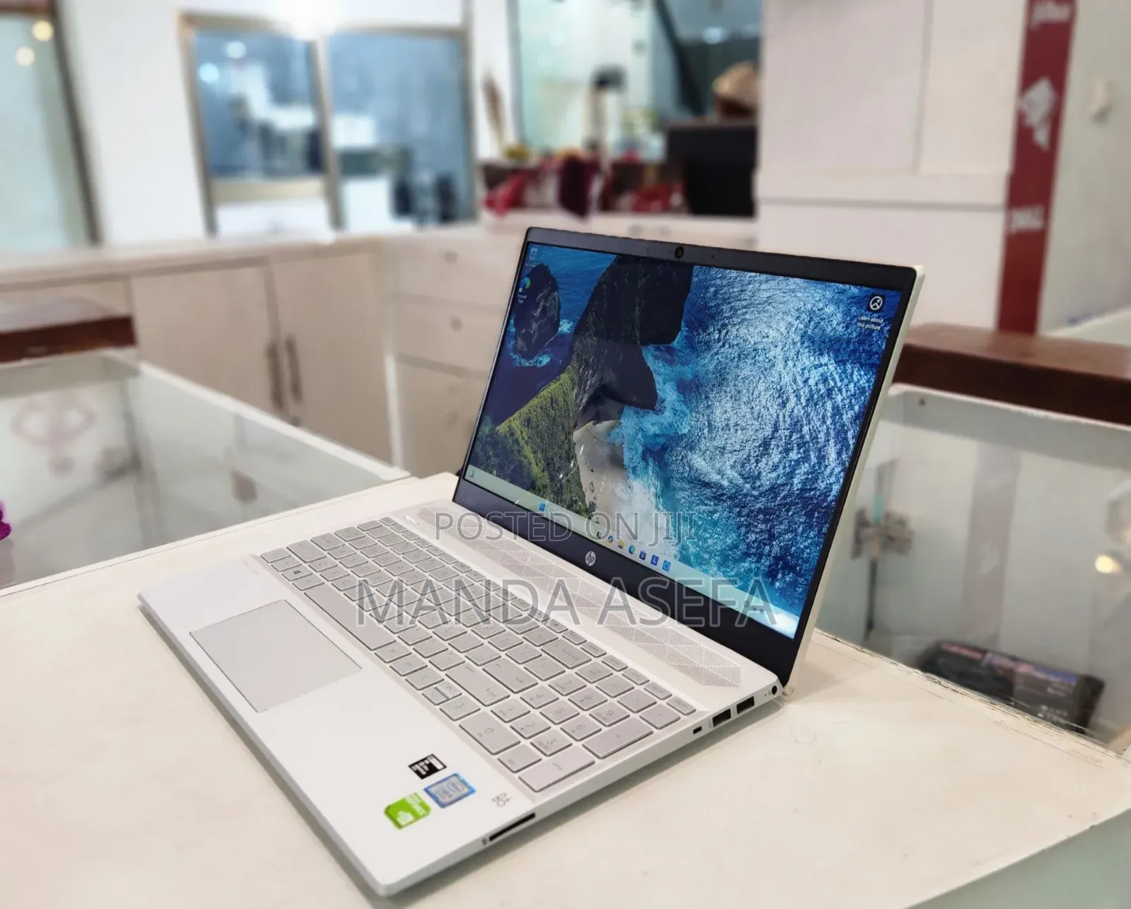 New Laptop HP Pavilion 15 8GB Intel Core I5 HDD+SSD 1T