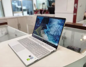 New Laptop HP Pavilion 15 8GB Intel Core I5 HDD+SSD 1T