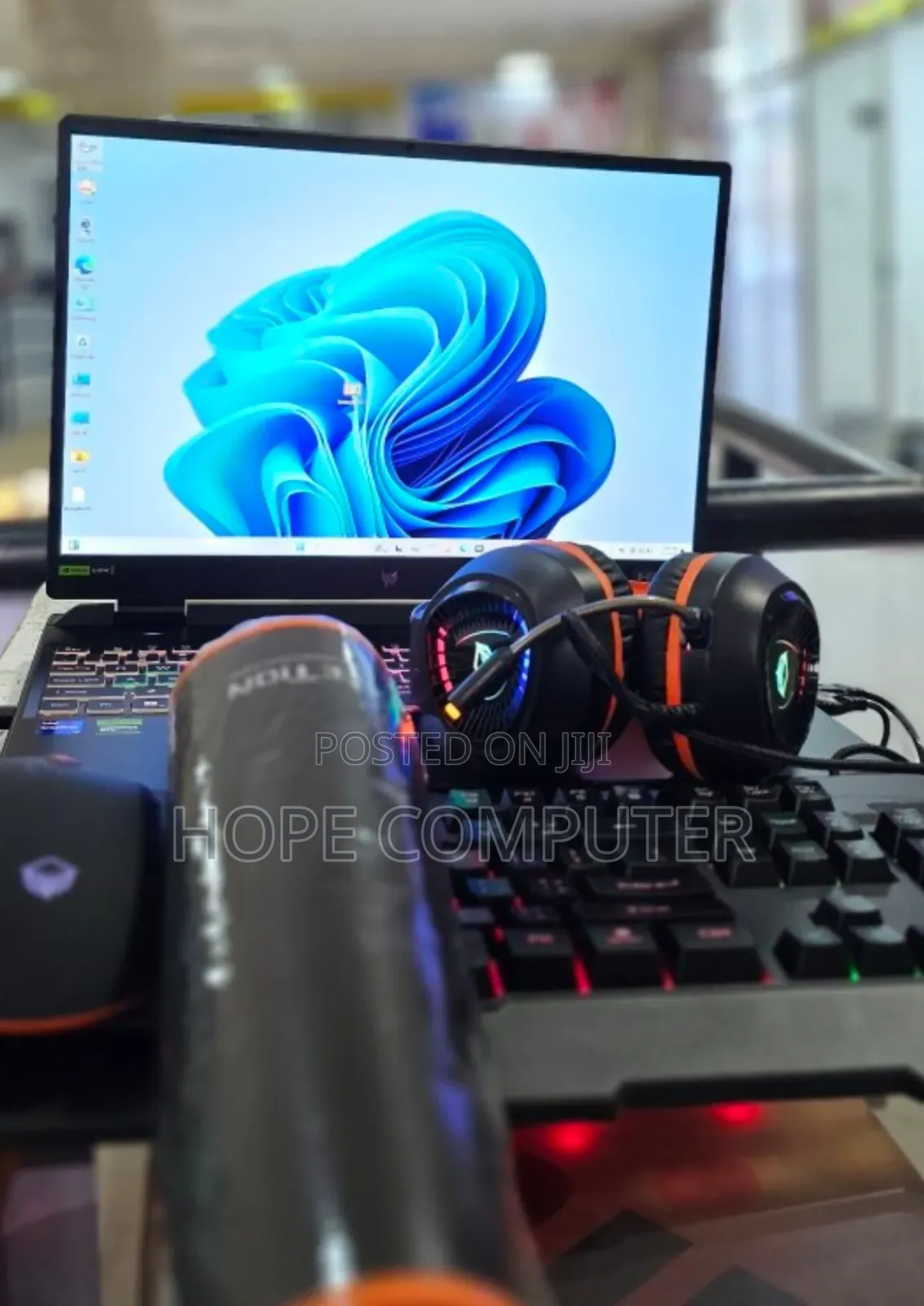 New Laptop Acer Predator Helios 300 16GB Intel Core I9 SSD 1T