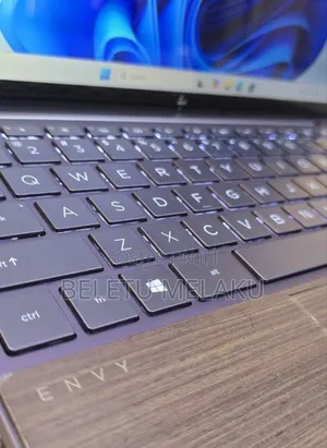 New Laptop HP Envy 14 16GB Intel Core I7 SSD 1T