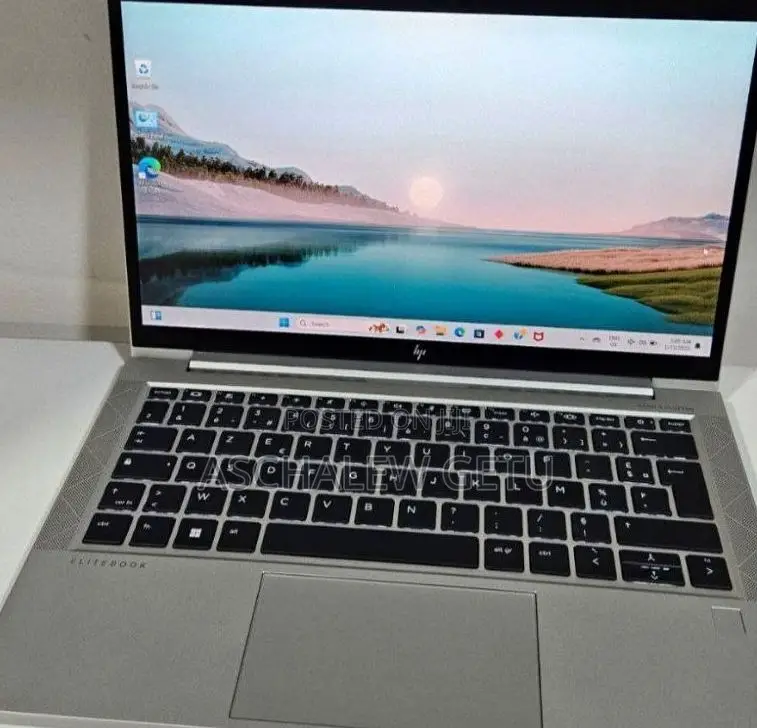 New Laptop HP EliteBook 830 G8 16GB Intel Core I5 SSD 512GB
