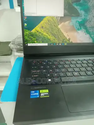 New Laptop MSI Vector GP66HX 12UGS 32GB Intel Core I7 SSD 1T