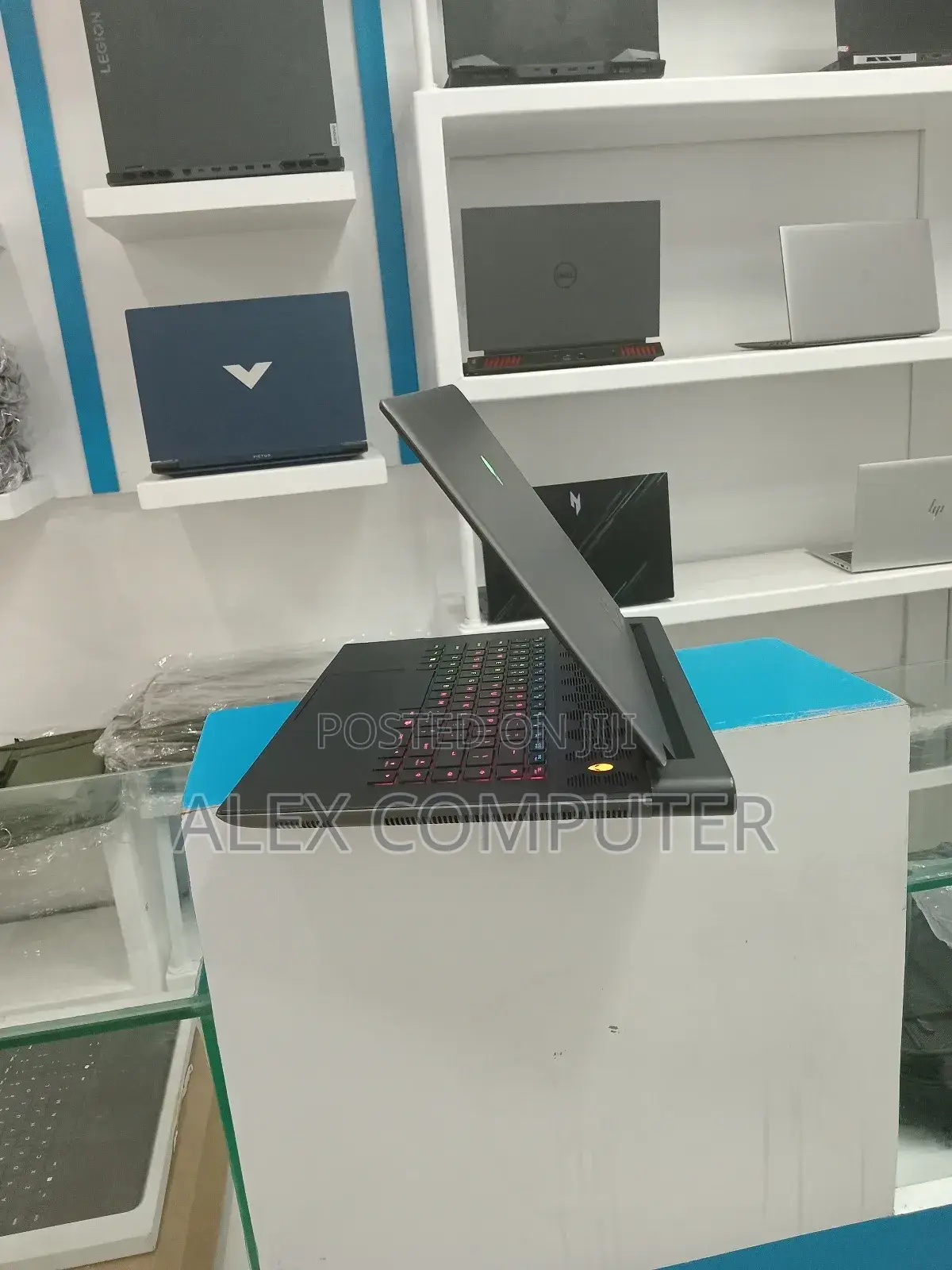 New Laptop Alienware Area-51m 16GB Intel Core I9 SSD 1T