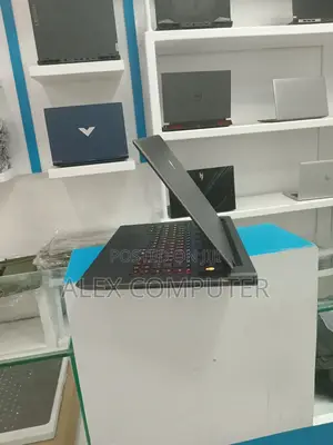 New Laptop Alienware Area-51m 16GB Intel Core I9 SSD 1T