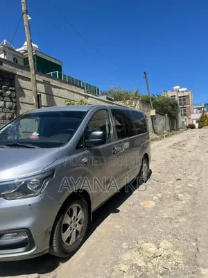 Hyundai Starex 2019 Grey
