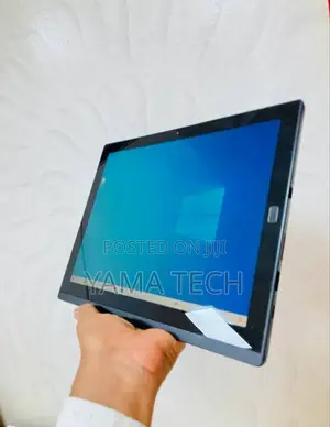 Photo - New Laptop Lenovo ThinkPad X1 Carbon 8GB Intel Core I5 SSD 512GB