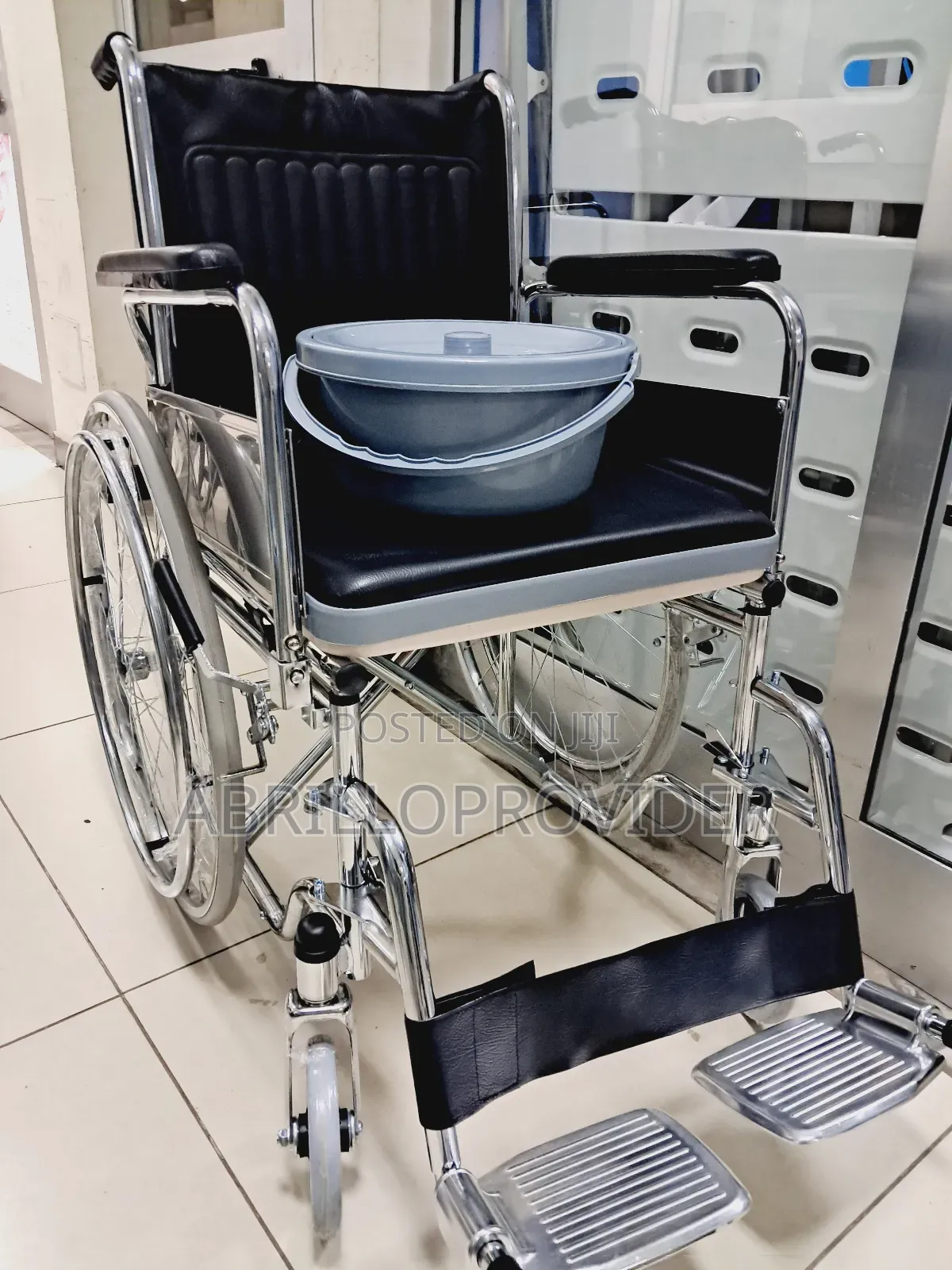 Toilet Wheelchair6wheelchair7wheelchair6wheelchair5wheelchai