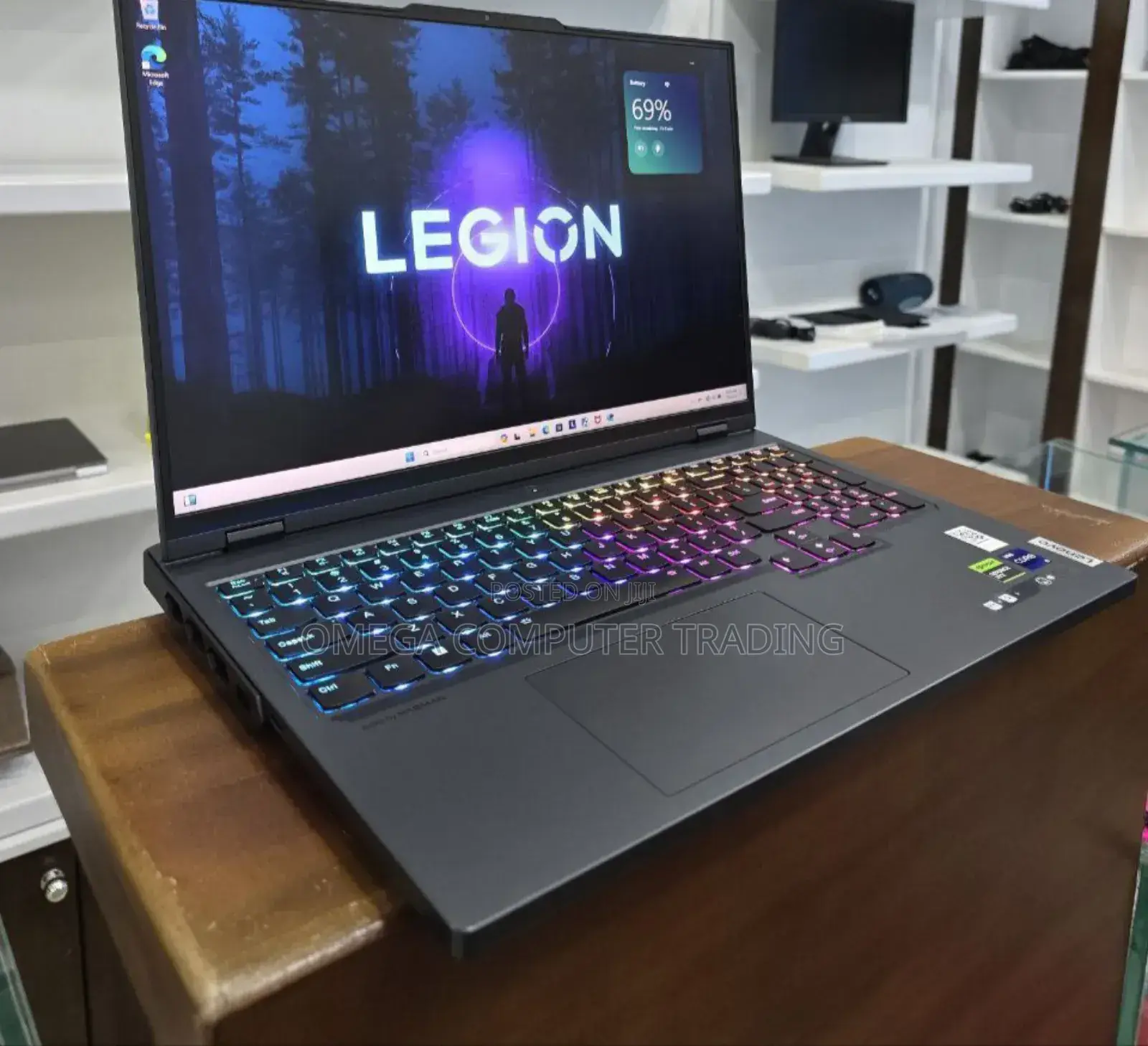 New Laptop Lenovo Legion 7 32GB Intel Core i9 SSD 1T