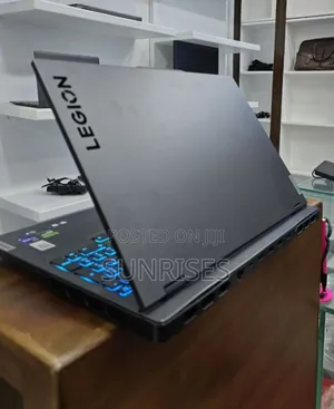 New Laptop Lenovo Legion 7 32GB Intel Core I9 SSD 1T
