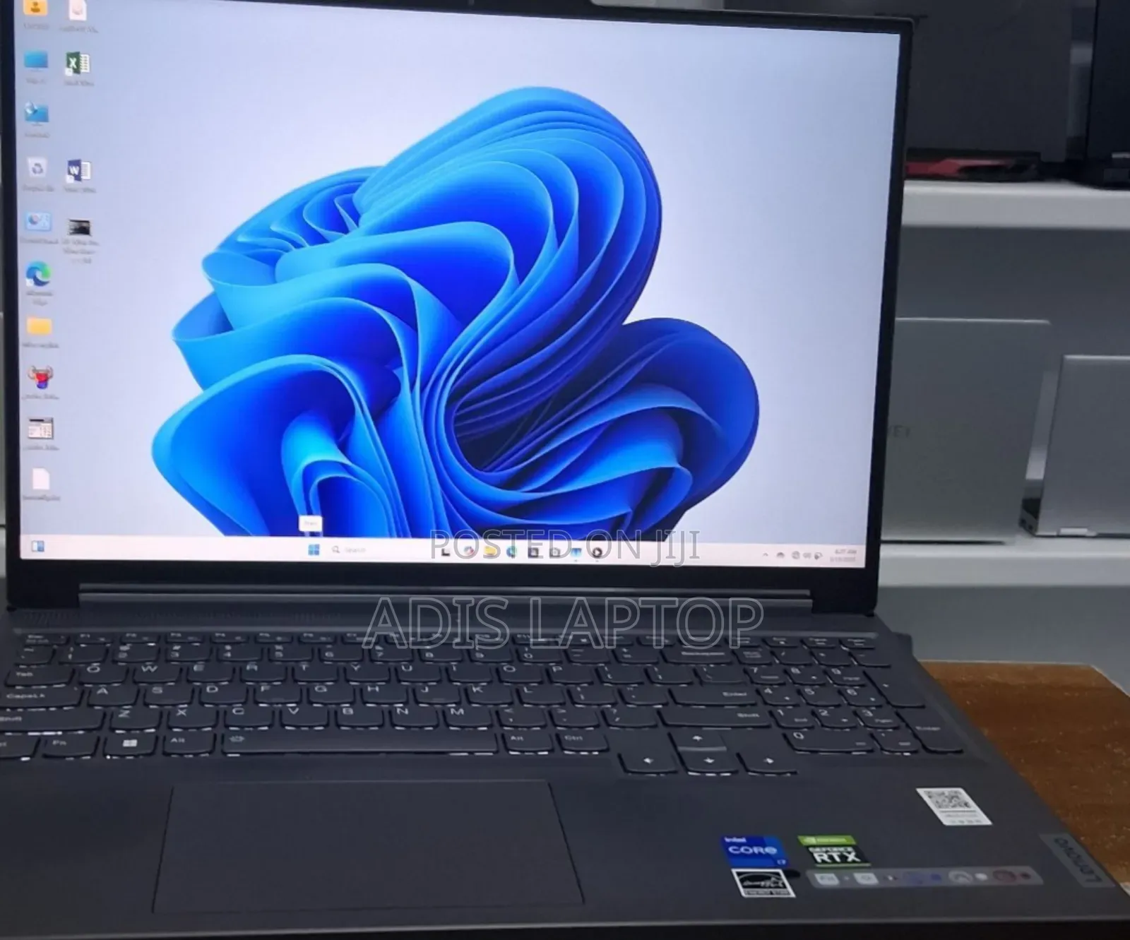 New Laptop Lenovo Legion 5 24GB Intel Core I7 SSD 1T