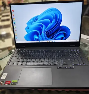 New Laptop Lenovo Legion 5 16GB AMD Ryzen 5 SSD 1T