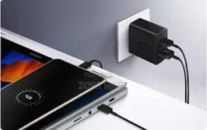 Pd 35w Two-Port Charger Usb-C Usb-a Samsung
