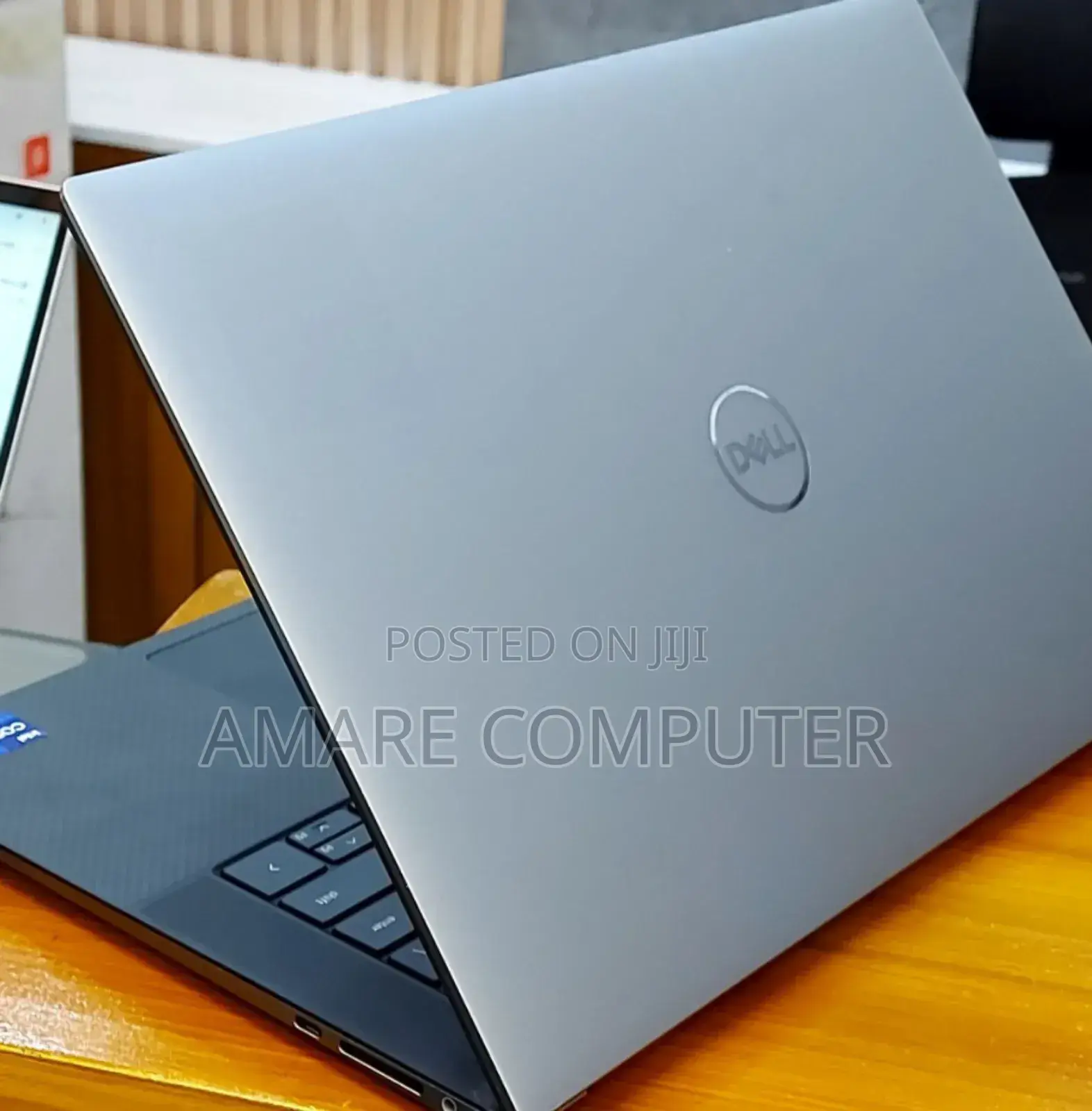 New Laptop Dell Inspiron 15 32GB Intel Core I9 SSD 1T