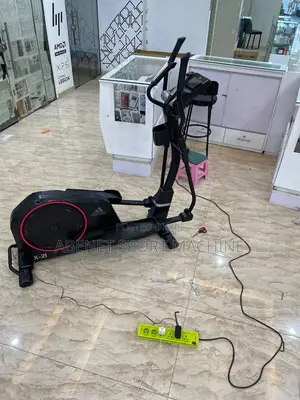 Photo - በቤቶ ጤንነቶን የሚጠብቁበት Adidas X21 Cross Trainer Bike