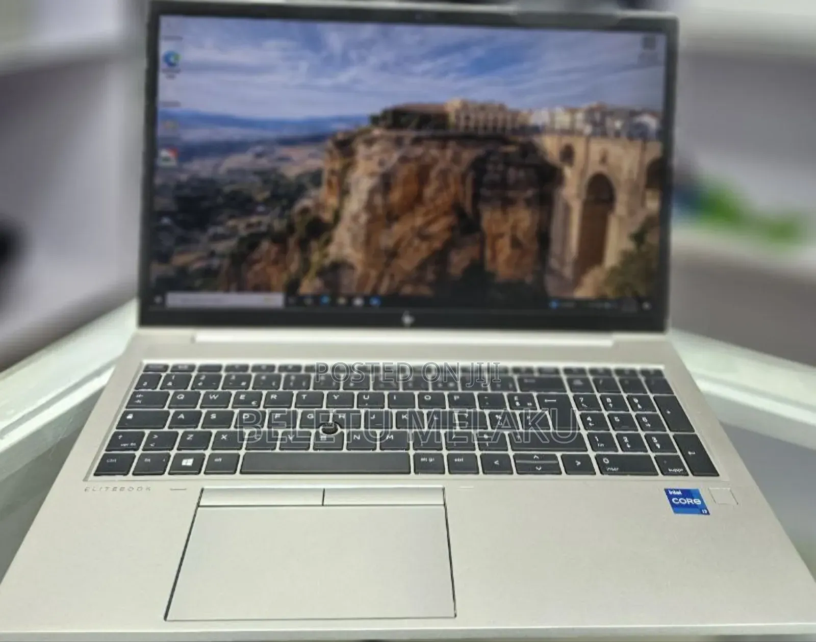 New Laptop HP EliteBook 850 G8 16GB Intel Core I7 SSD 512GB