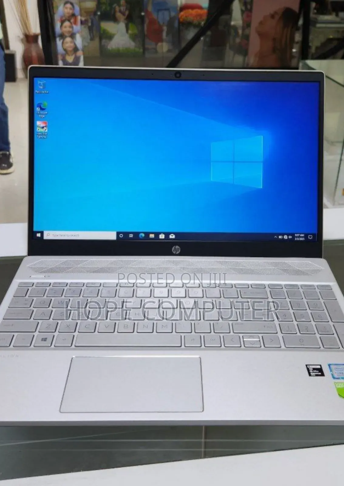 New Laptop HP Pavilion 15 8GB Intel Core I5 SSD 1T