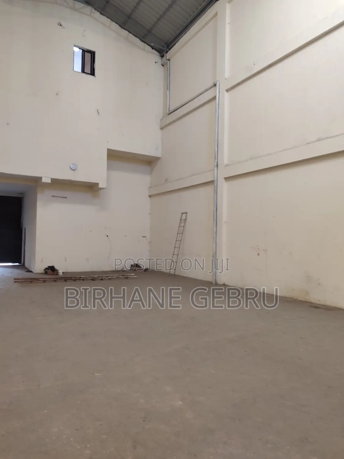 Apartiment Rent for Store or Budines Rent