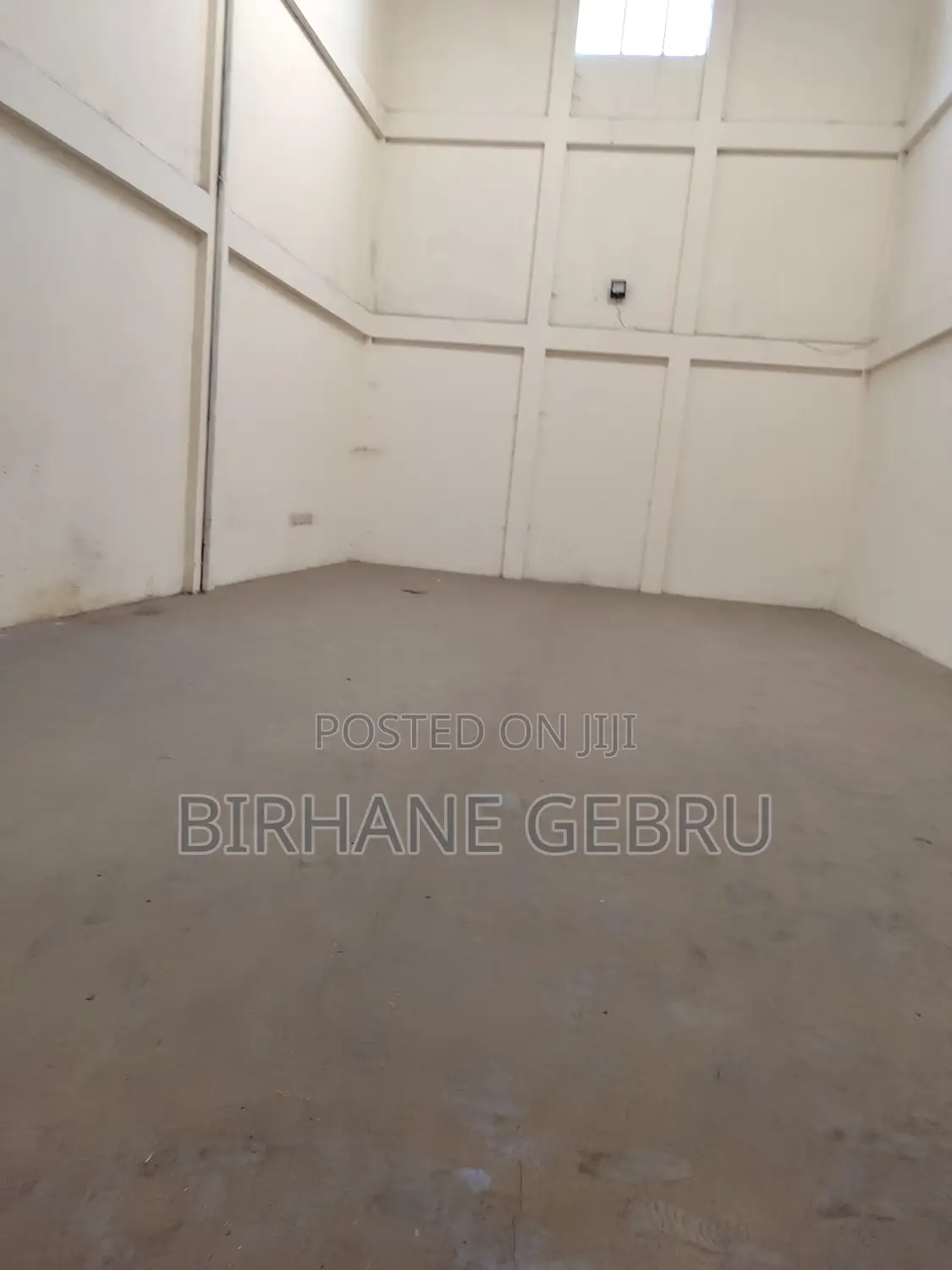 Apartiment Rent for Store or Budines Rent