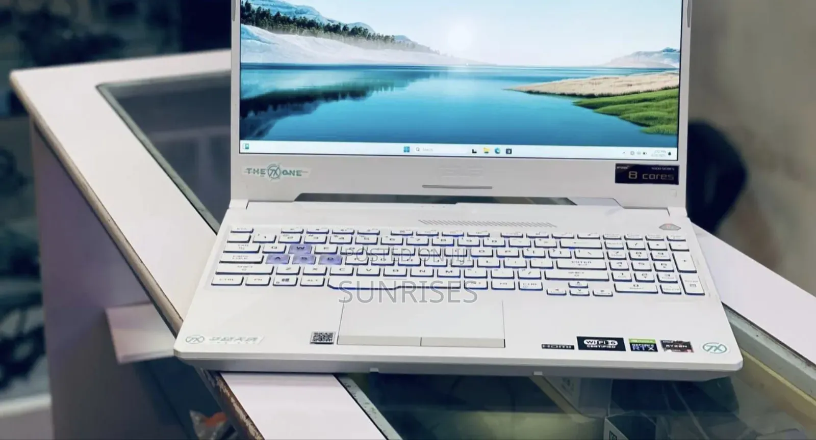 New Laptop Asus ROG Zephyrus G15 16GB AMD Ryzen 9 SSD 512GB