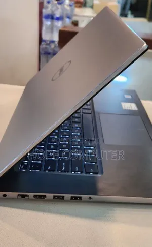 New Laptop Dell Inspiron 15 16GB Intel Core I7 SSD 256GB