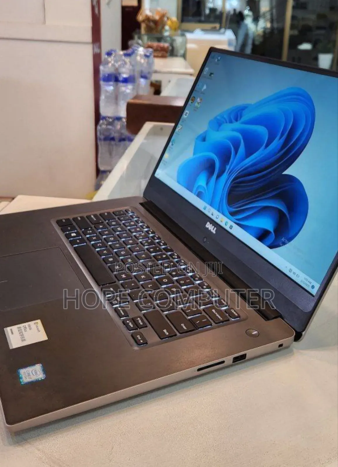 New Laptop Dell Inspiron 15 16GB Intel Core I7 SSD 256GB