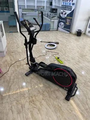 Photo - የአውሮፓ ስታንዳርድ የቤት ዉስጥ Adidas X21 Cross Trainer