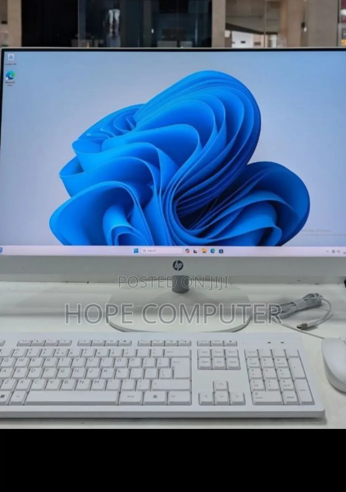 New Desktop Computer HP 290 G9 All-in-One 8GB Intel Core I7 SSD 512GB