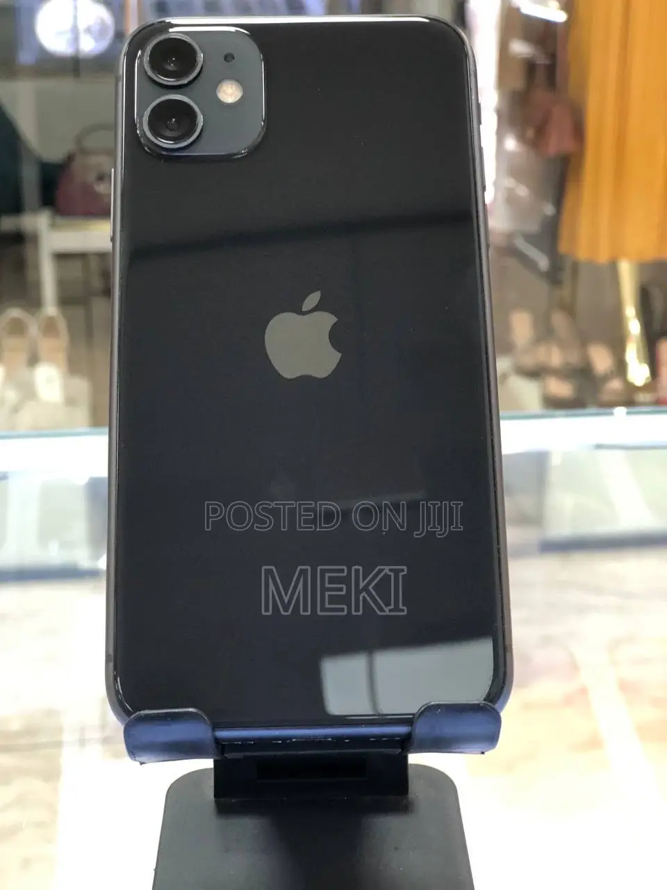 Apple iPhone 11 64 GB Black