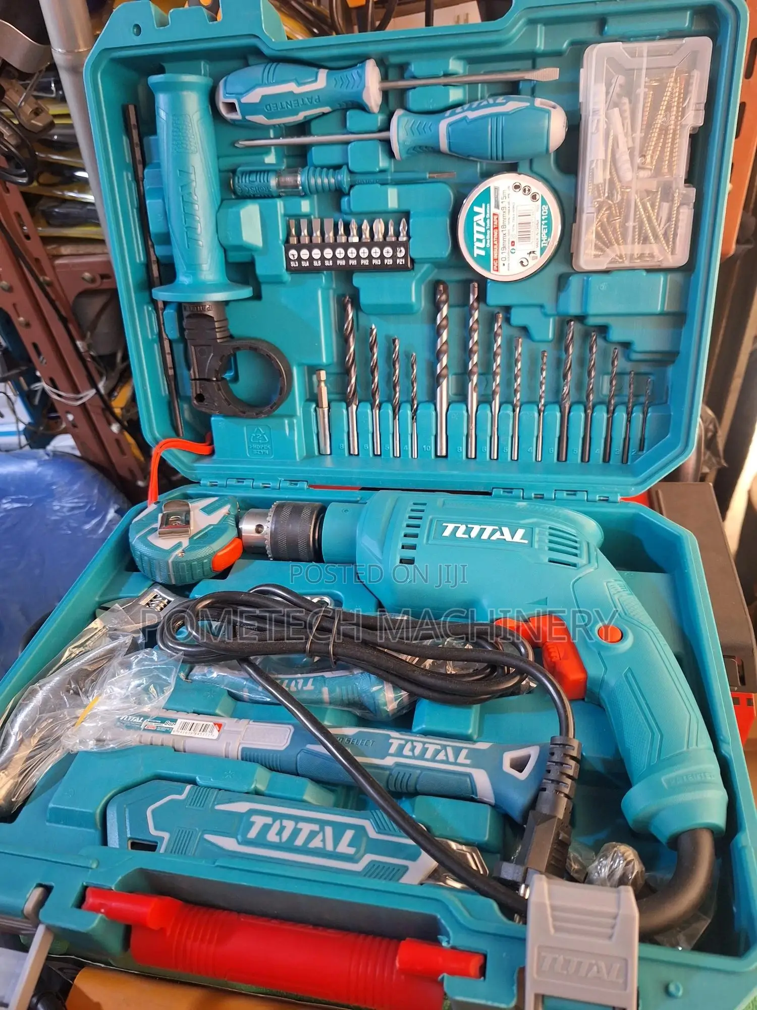 Total Drill 680w and Tools Set 115 PCS