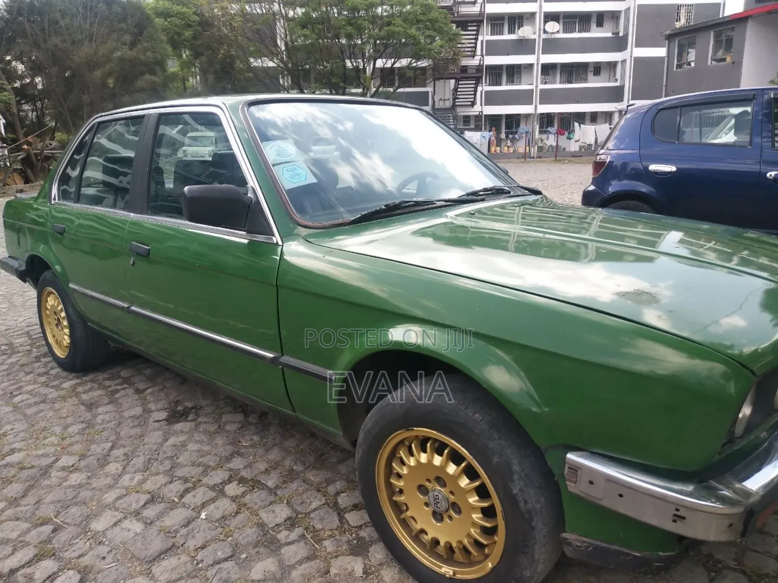 BMW 325i 1989 Green