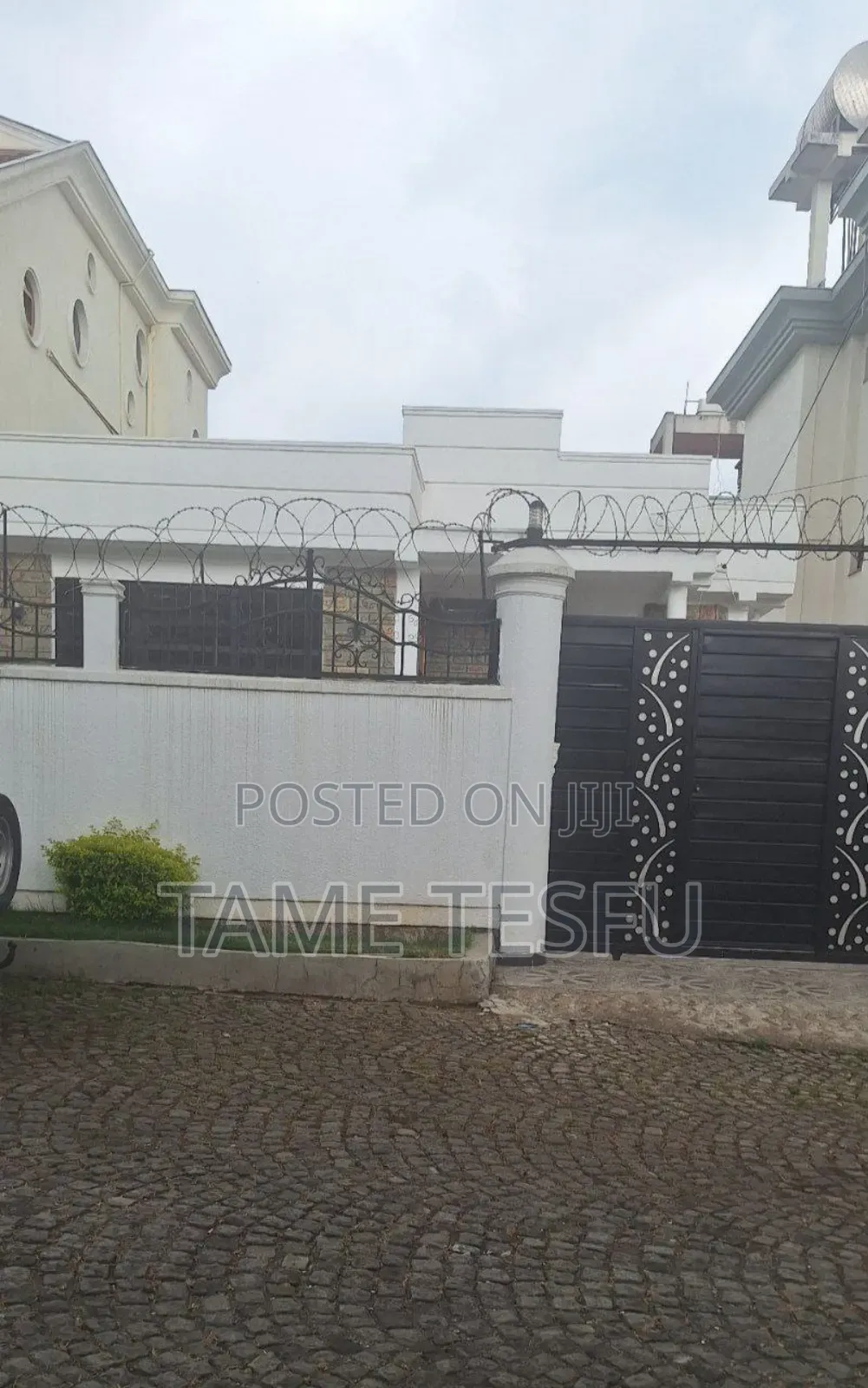 Furnished 4bdrm Villa in Wosene Best Location, Yeka for sale