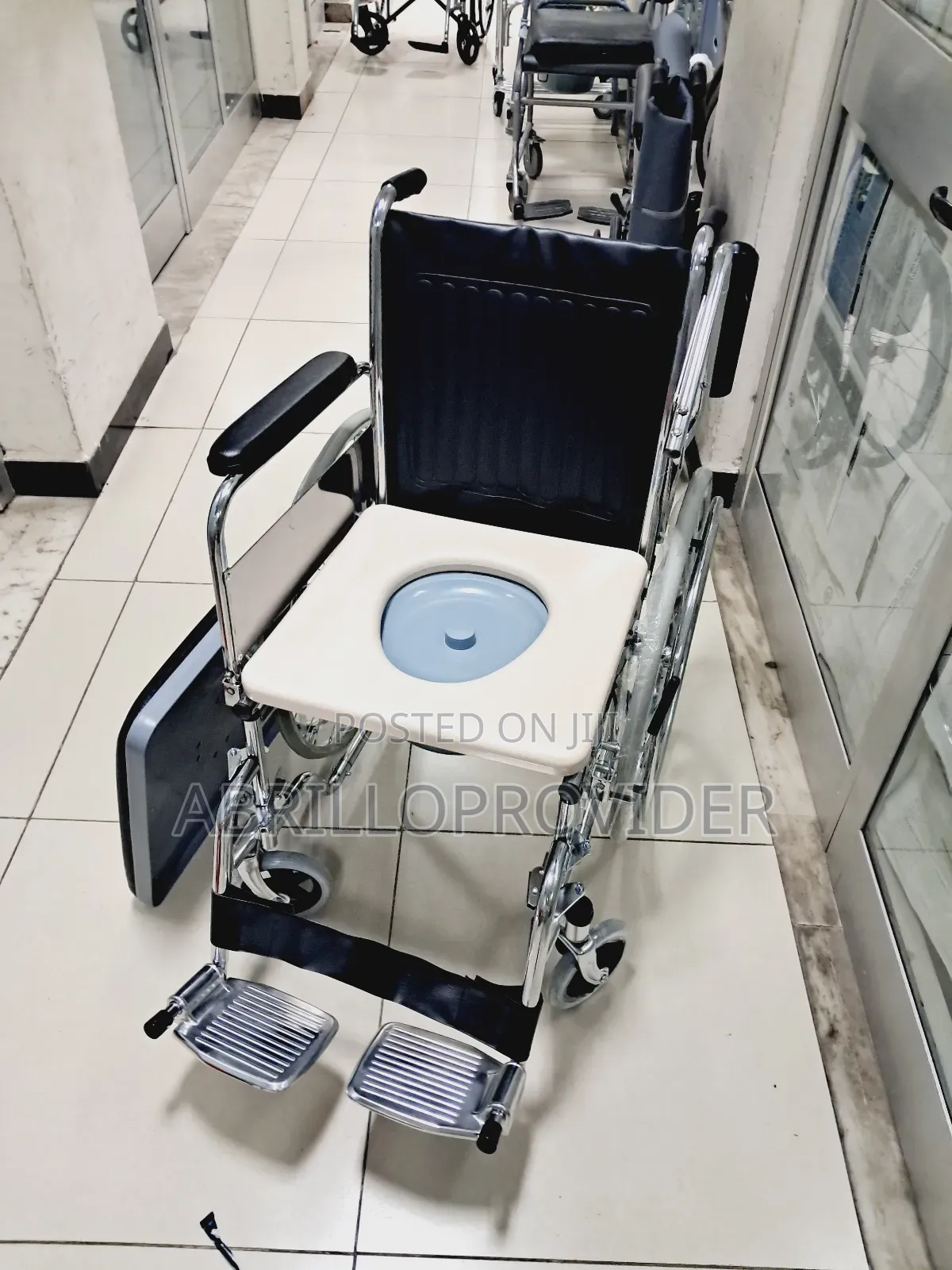 Toilet Wheelchair6wheelchair5wheelchair8wheelchair6wheelchai