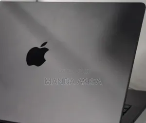 New Laptop Apple MacBook Pro 18GB Apple M3 SSD 512GB