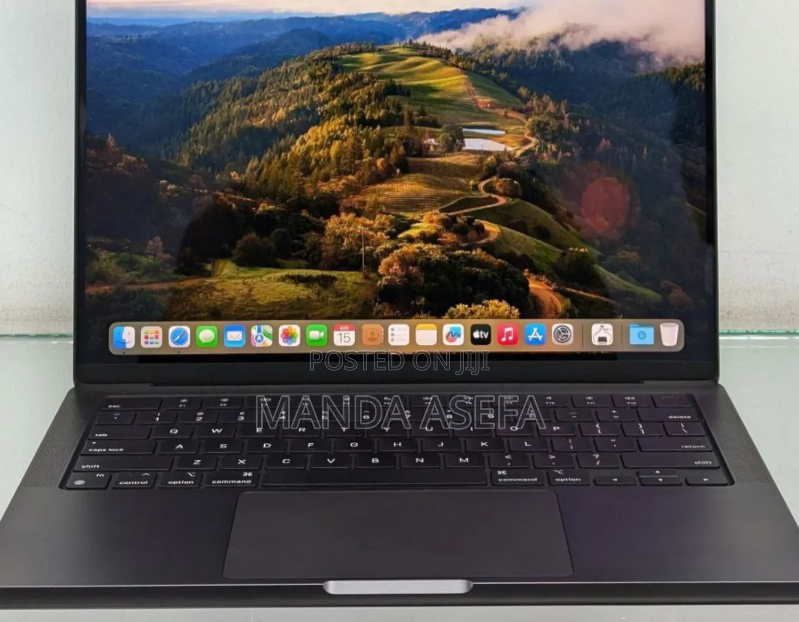 New Laptop Apple MacBook Pro 18GB Apple M3 SSD 512GB