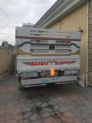 Isuzu. 2020 Model