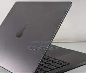 New Laptop Apple MacBook 18GB Apple M3 SSD 512GB