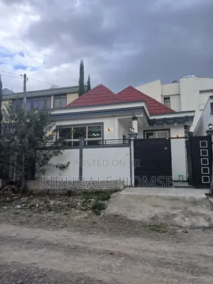 5bdrm Villa in Bole for sale