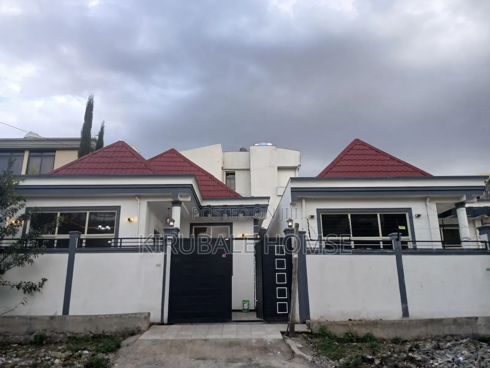 5bdrm Villa in Bole for sale