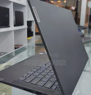 Photo - New Laptop Lenovo Ideapad 3 16GB Intel Core I7 SSD 512GB