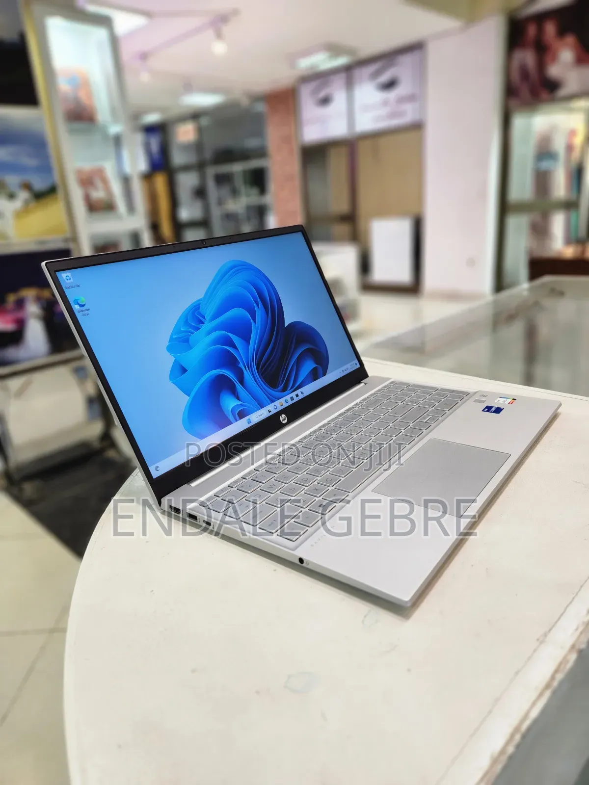 New Laptop HP Pavilion 15 16GB Intel Core I7 SSD 512GB