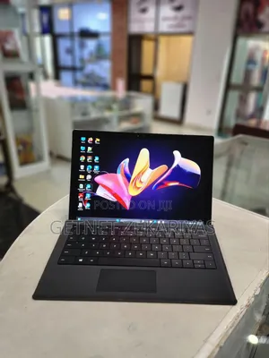 Photo - New Laptop Microsoft Surface Pro 4 16GB Intel Core I7 SSD 512GB