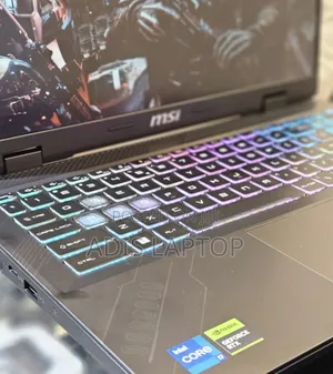 New Laptop MSI Crosshair 17 16GB Intel Core I7 SSD 1T