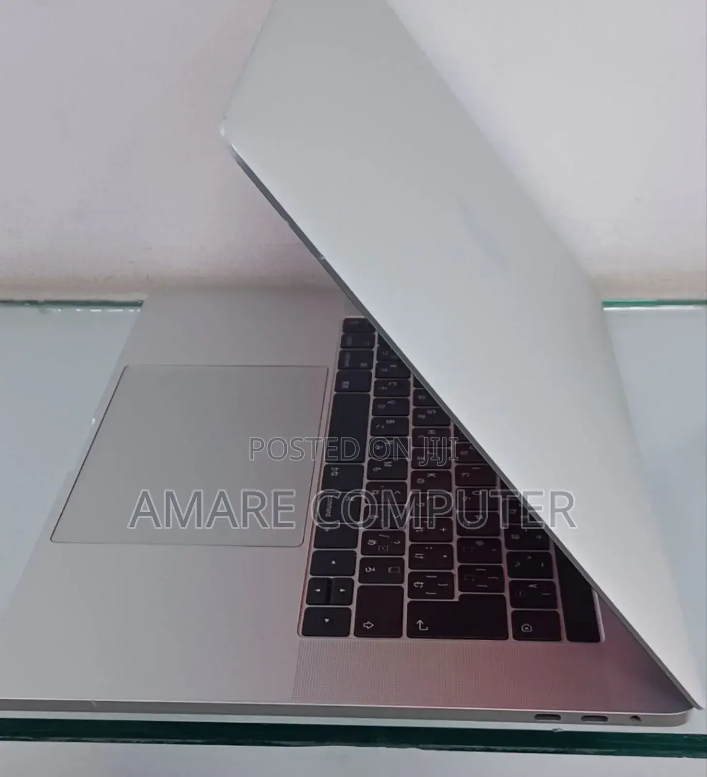 New Laptop Apple MacBook Pro 16GB Intel Core I7 SSD 1T