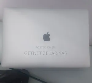 New Laptop Apple MacBook Pro 2017 16GB Intel Core I7 SSD 1T