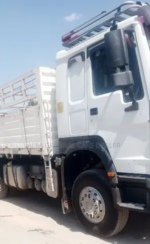 ካሶኒ 
•2023
•a-22 ሺ 
•ባንክ 3,100,000