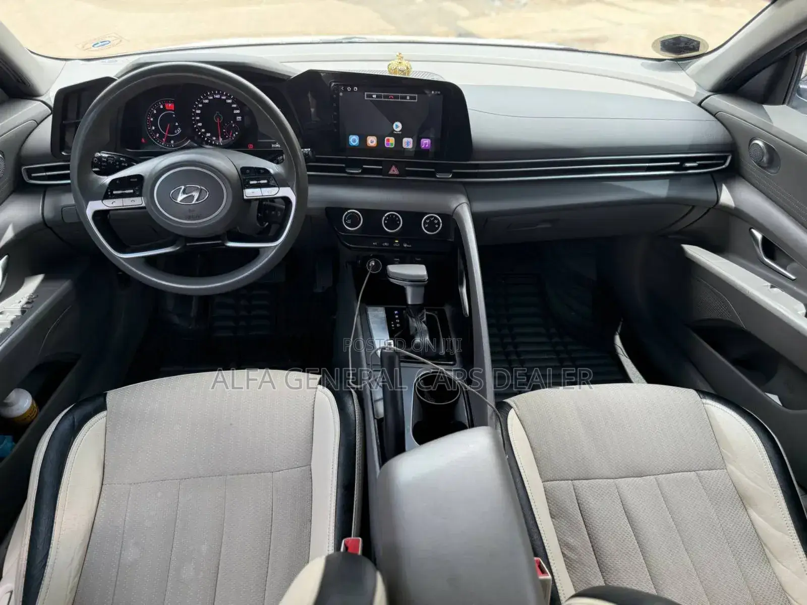 Hyundai Elantra 2021 White